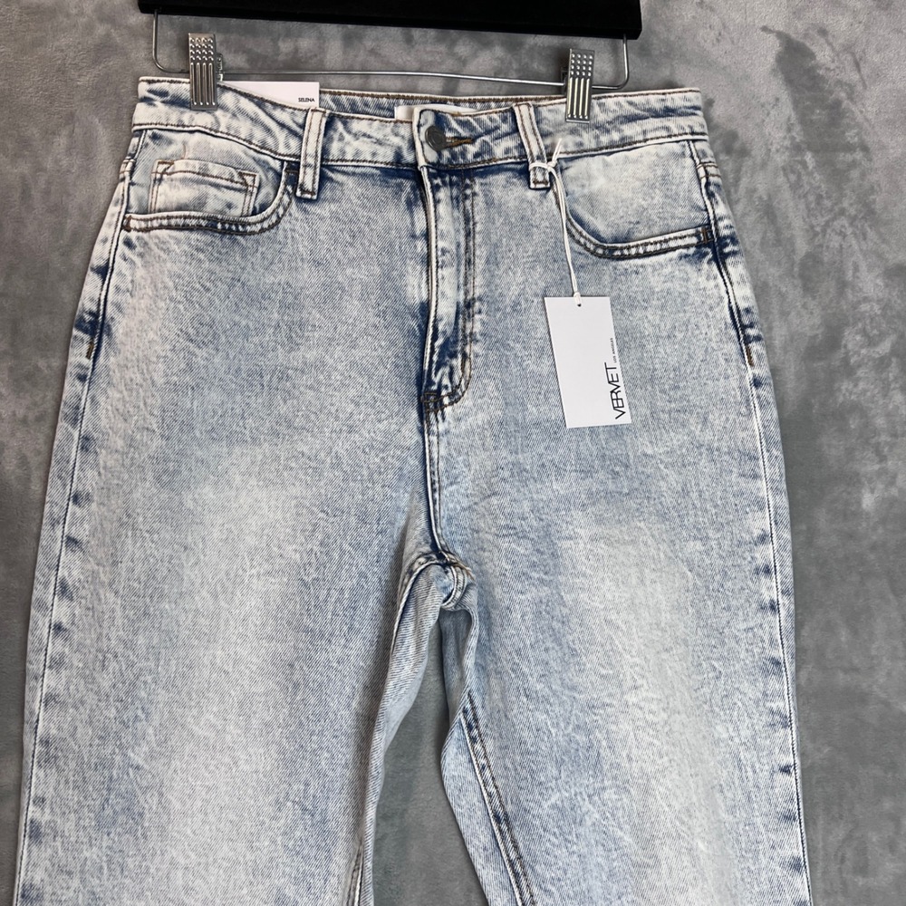 Vervet Jeans Selena High Rise Straight Leg Light Acid Wash Frayed Hem 28 - Picture 9 of 12